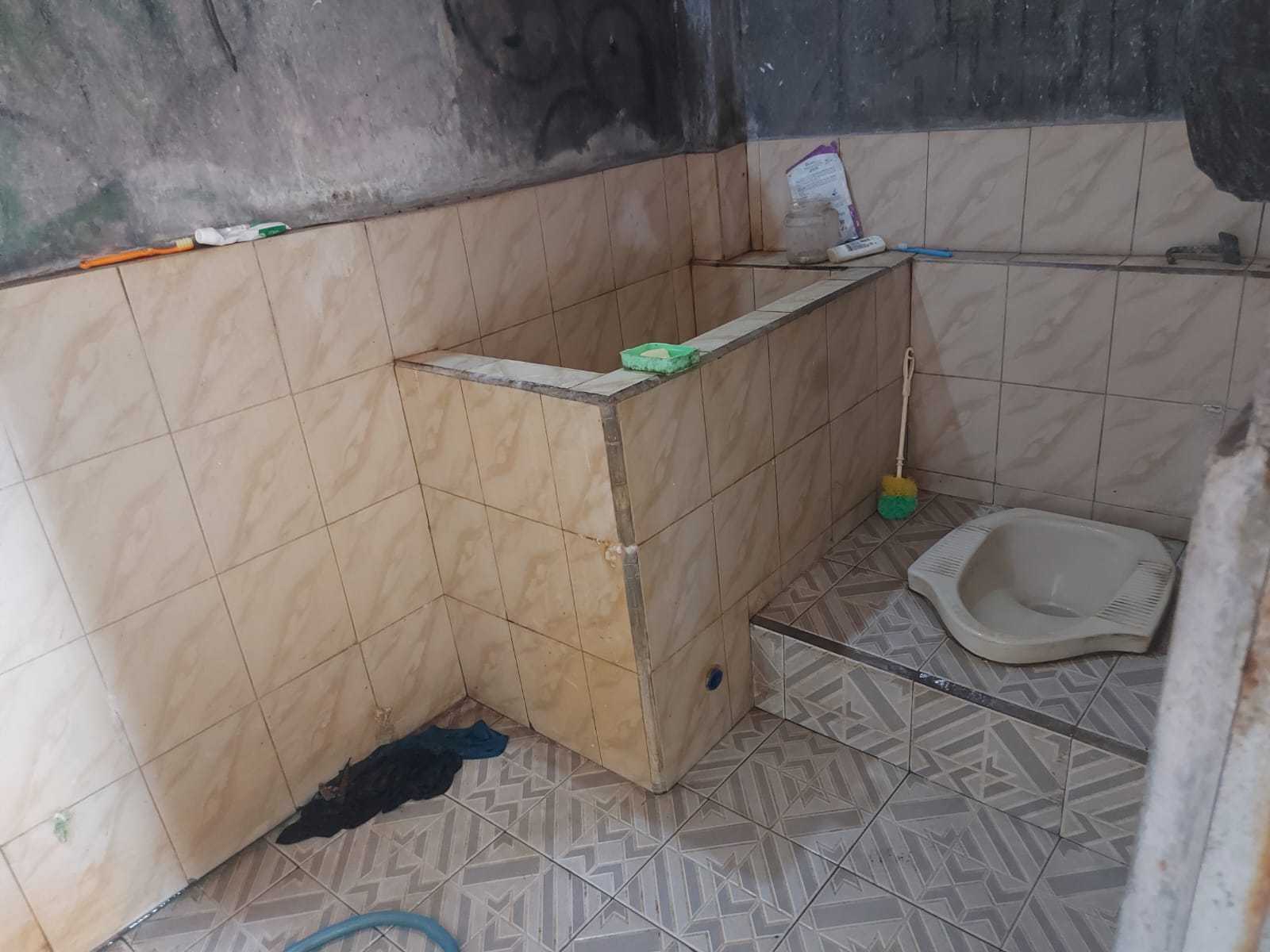 Foto Jamban/WC 50%